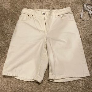 Levi’s white jean shorts vintage